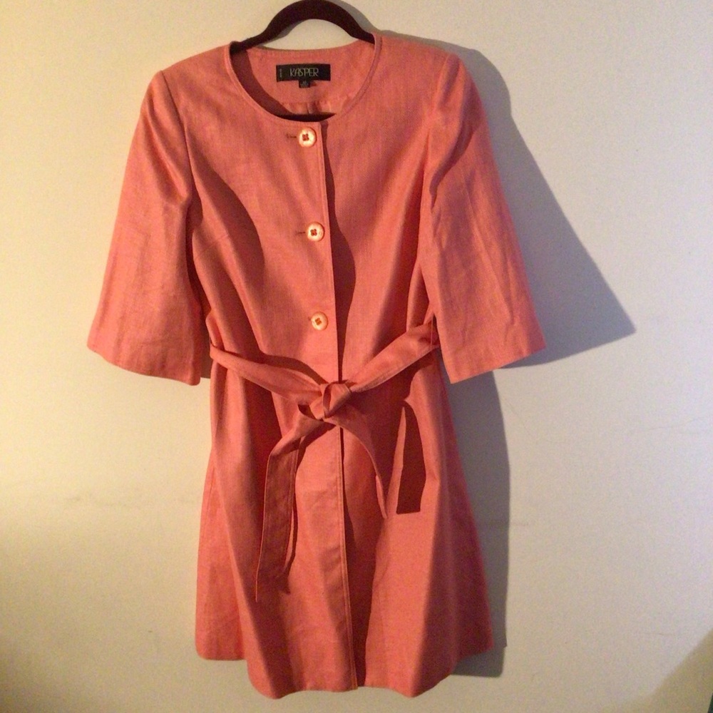 Kasper, Coral colored long jacket, slit pockets, 3/4 length sleeve, collarless.